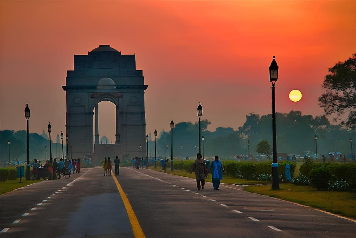 India Sizzles in Record Heatwave